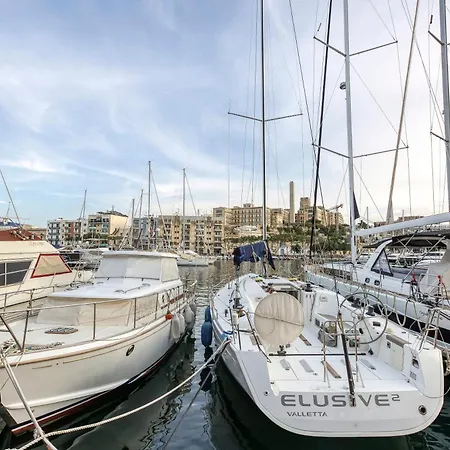 Apartman Elegant, Spacious Lux With Mesmerising Views By 360 Estates *