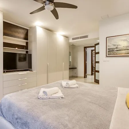 Elegant, Spacious Lux With Mesmerising Views By 360 Estates Ta Xbiex