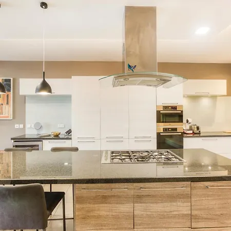 Elegant, Spacious Lux With Mesmerising Views By 360 Estates Διαμέρισμα Ta Xbiex